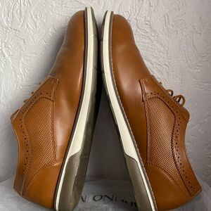 Men's Brown Lace-Up Derby Shoes